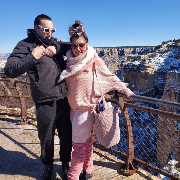 Meet your Posher, Jessica - Picture 4 of 4